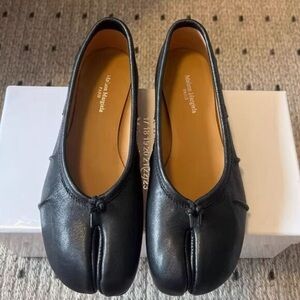 Maison Martin Margiela Black Leather Tabi Loafers